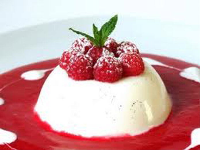 crema-alla-panna-recipe-by-antonio-carluccio