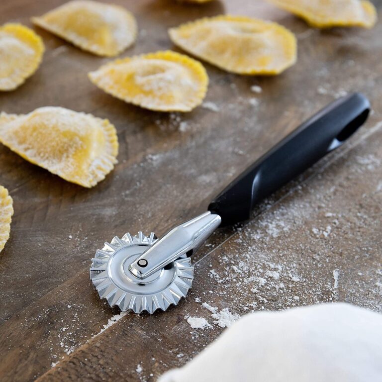 10 Best Pasta Cutter Wheel 2023 Buying Guide & Reviews