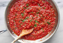 How To Make Italian Tomato Sauce From Scratch