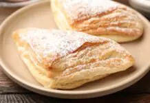 Pastry Flour Vs Cake Flour: Key Differences For Better Baking Pastries